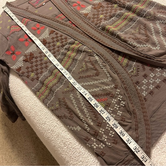 Johnny Was Bohemian Brown Embroidered Open Front Draped Cardigan - Picture 6 of 10